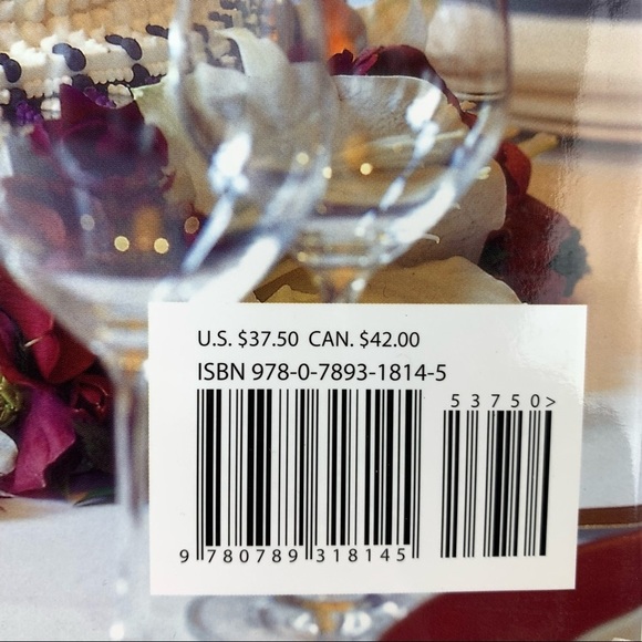 WEDDING  Cakes Cookbook - Picture 5 of 10